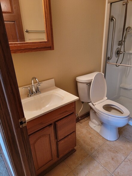 Building Photo - 8217 Leisure Ln