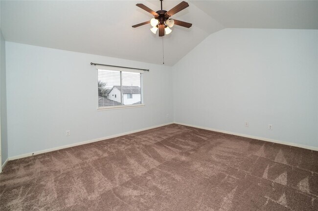 Building Photo - 3514 Clearview Cir