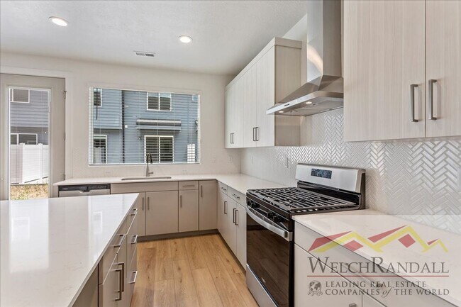 Building Photo - Brand New Townhome for Rent in West Haven