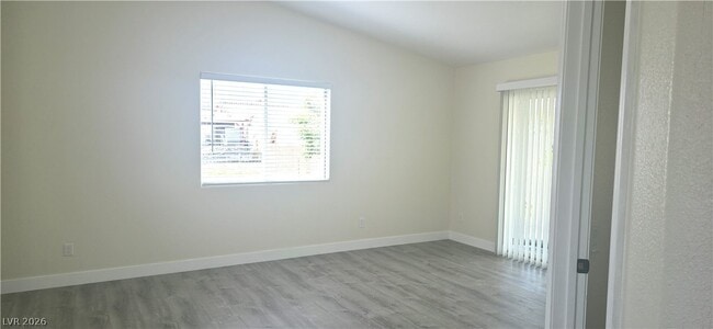 Building Photo - 840 Elderberry St