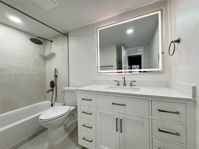 Building Photo - 7913 SW 104th St