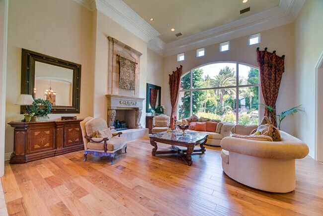 Building Photo - 16889 Camino Lago De Cristal