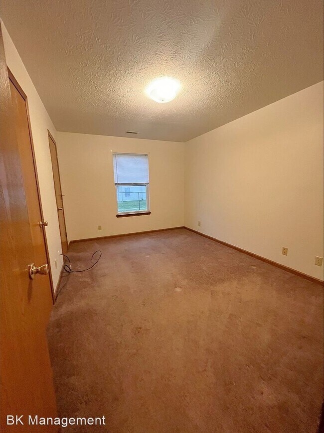 Building Photo - 1 br, 1 bath House - 2718 Plaza Lane