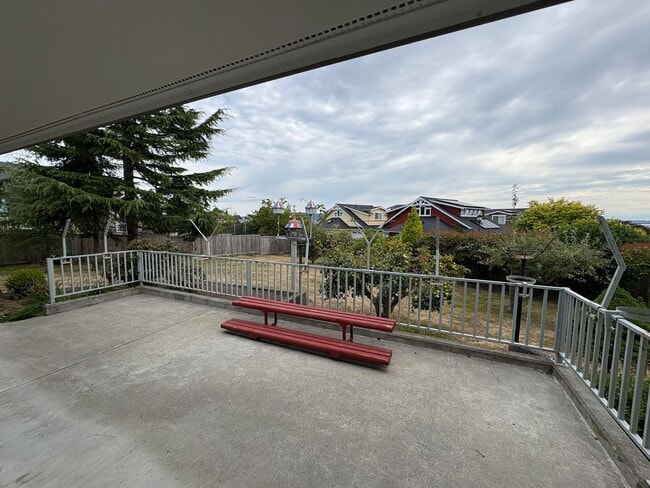Building Photo - 1714 Bakerview Ct