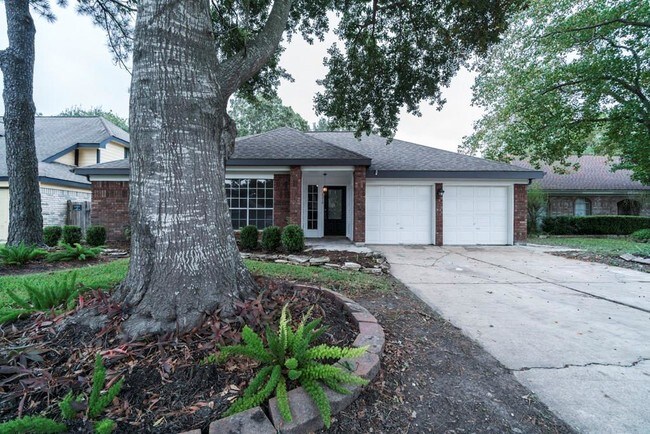 Building Photo - 2314 Pebbledowne Cir