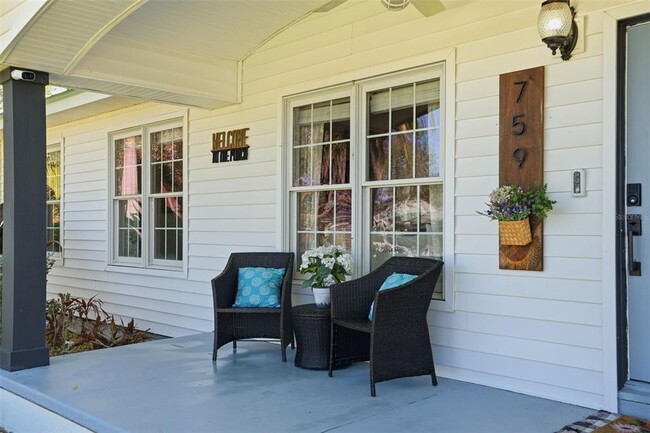 Building Photo - 759 Lantana Ave