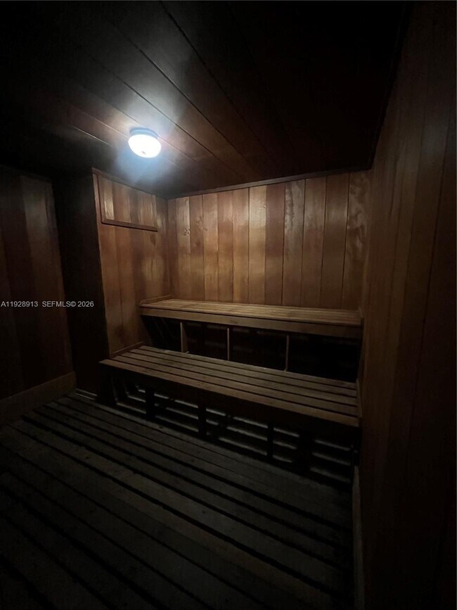 Building Photo - 403 NW 68th Ave