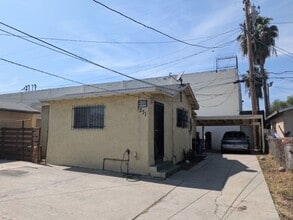 Building Photo - 1231 S Duncan Ave