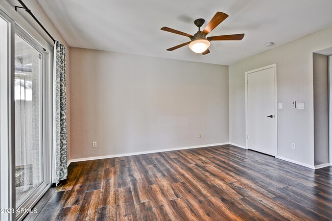 Building Photo - 6747 E Aire Libre Ln