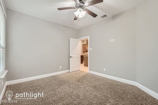 Building Photo - 5 br, 2 bath House - 540 Hunt Farms Road UNIT