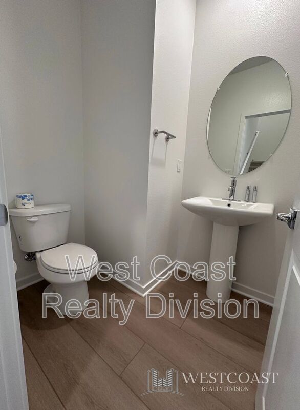 Building Photo - 5954 Catskills Ct
