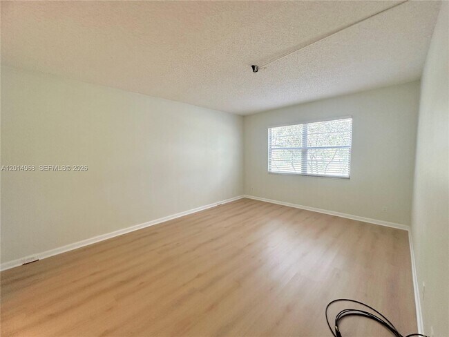 Building Photo - 1151 SW 128th Terrace