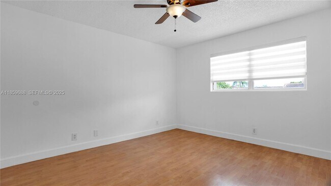 Building Photo - 6460 NW 170th Terrace