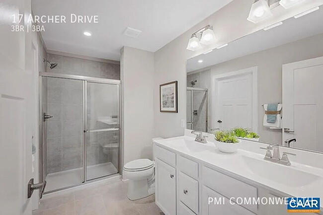 Building Photo - 17 Archer Dr