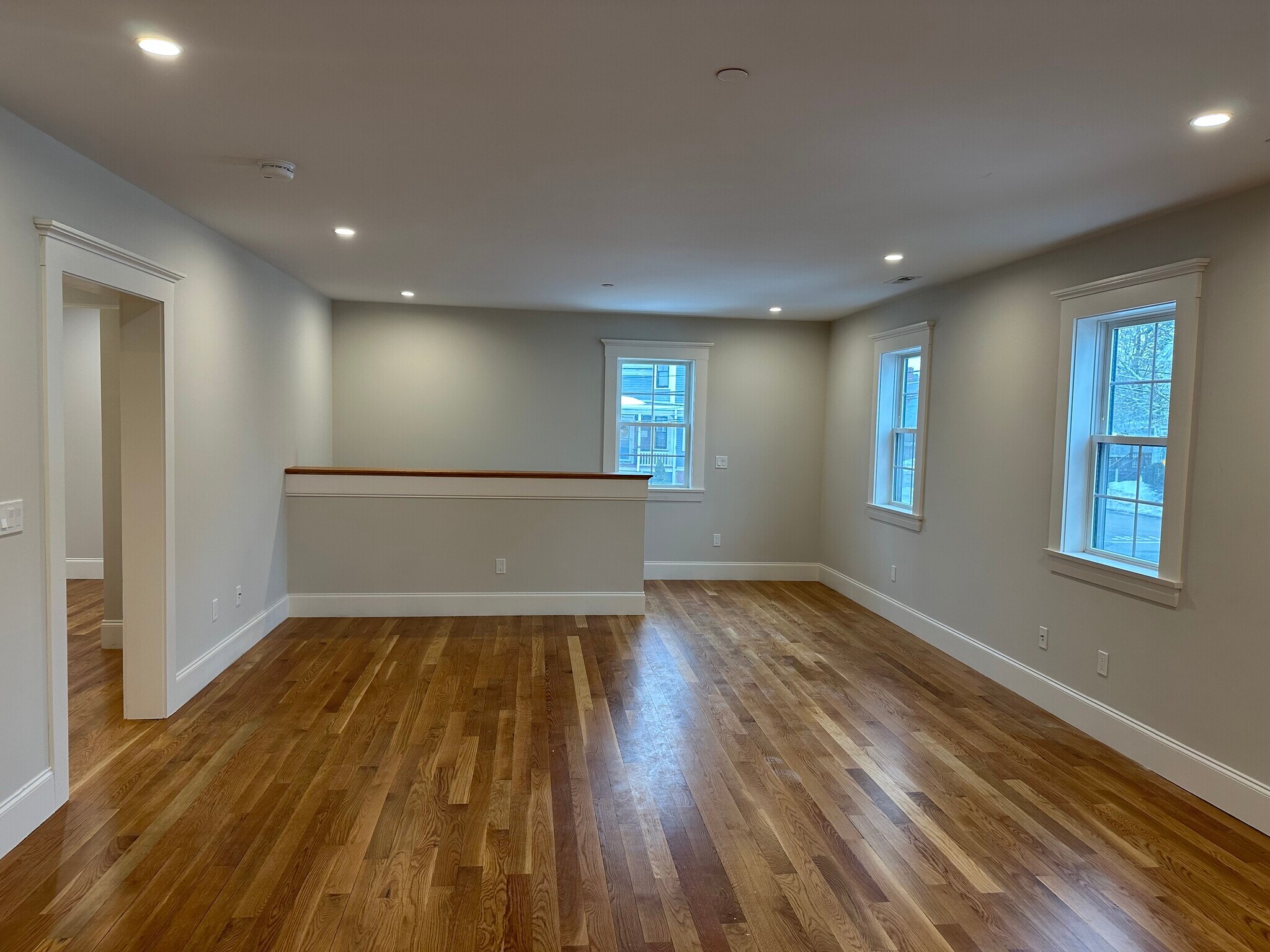 Building Photo - 36 Conant St