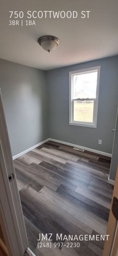 Building Photo - 750 Scottwood St