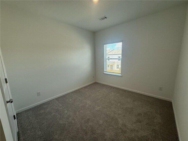 Building Photo - 409 Nix Ln