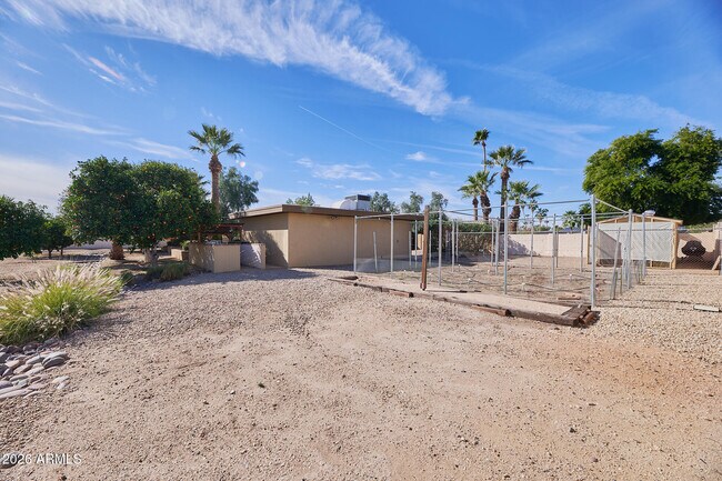 Building Photo - 12617 N 71st St