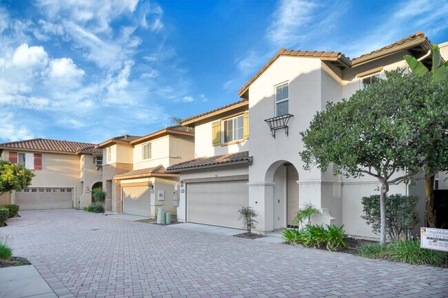Building Photo - 10509 Hollingsworth Way