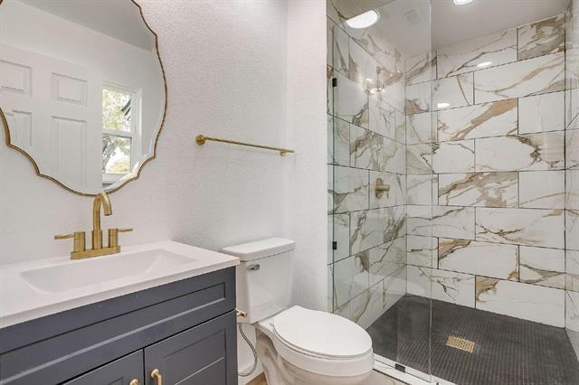 Building Photo - 521 Mesquite Ave N