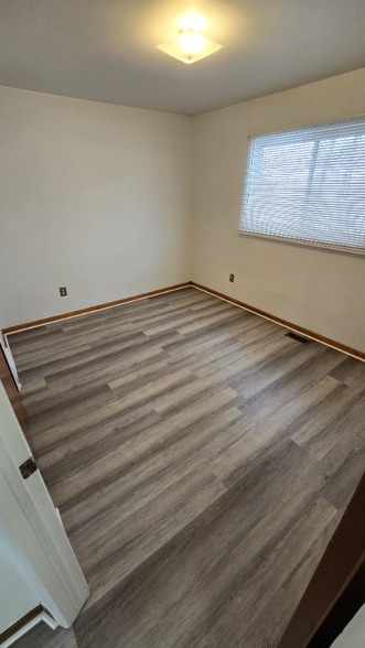 Building Photo - 30994 Dover St