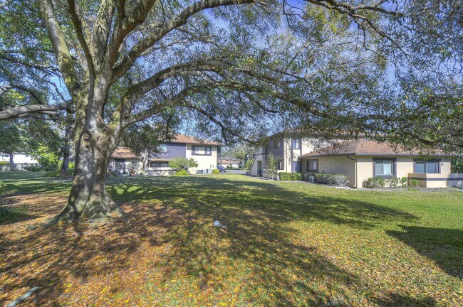 Building Photo - 2926 Lichen Ln