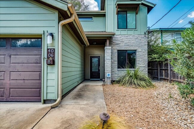 Building Photo - 4006 Valley View Rd