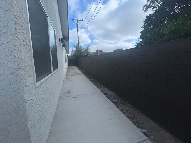 Building Photo - Newly Built 3 Bed / 2 Bath House for Rent in Westminster