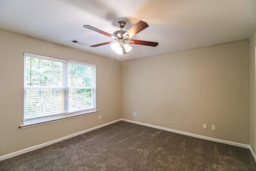 Building Photo - 3022 Sable Run Rd