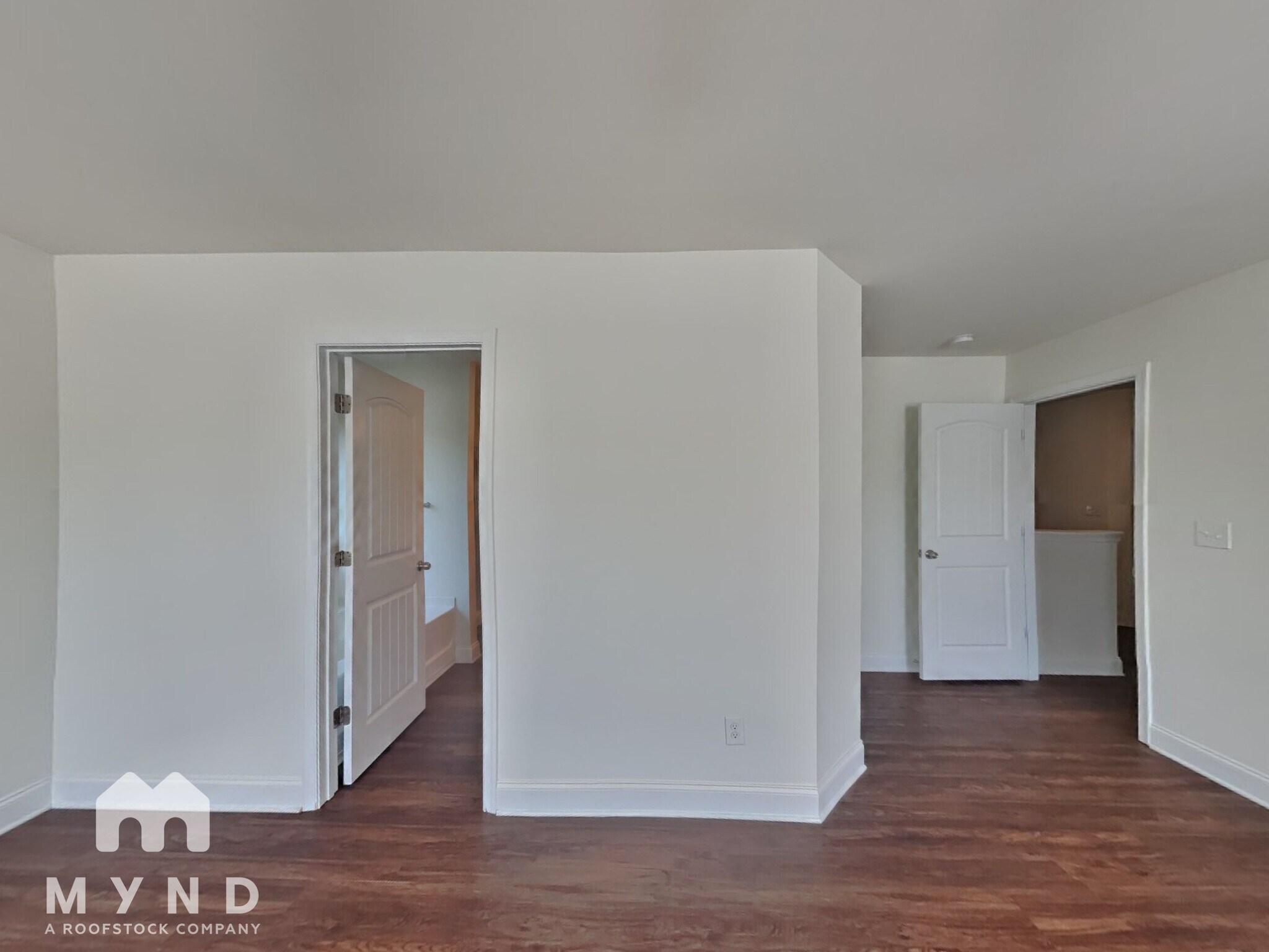 Building Photo - 3602 Exbury Gardens Dr