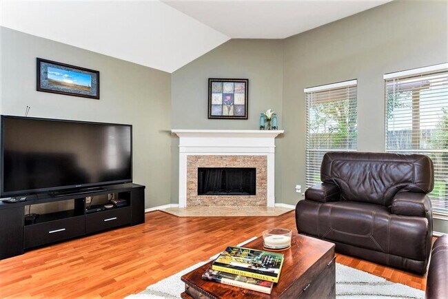 Building Photo - 21506 Willow Glade Dr