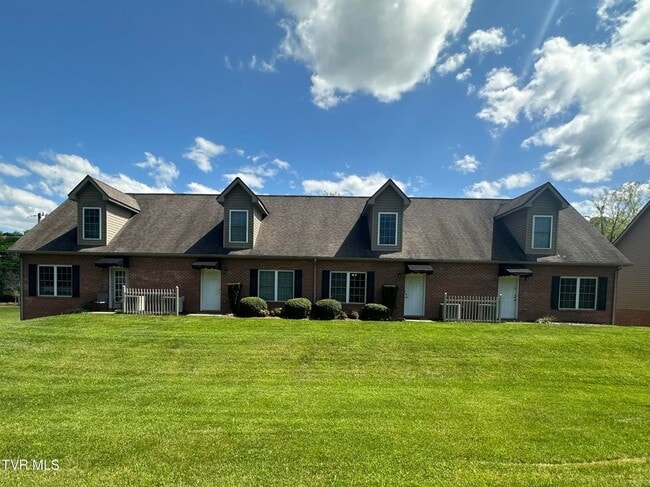 Building Photo - 2108 Pleasant View Dr
