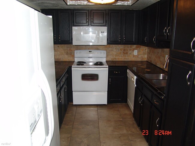 Primary Photo - 2 br, 2.5 bath Condo - 1645 West Baseline ...