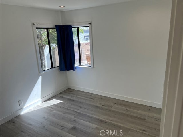 Building Photo - 12658 Oxnard St