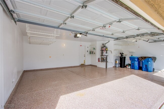 Building Photo - 462 Kirkstone Way
