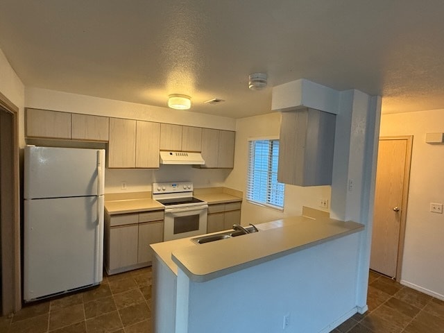 Building Photo - 553 S Workland Ln
