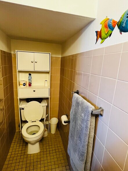 Building Photo - 514 University Blvd