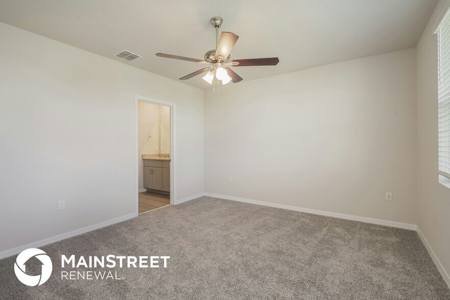 Building Photo - 574 Amadoras Wy