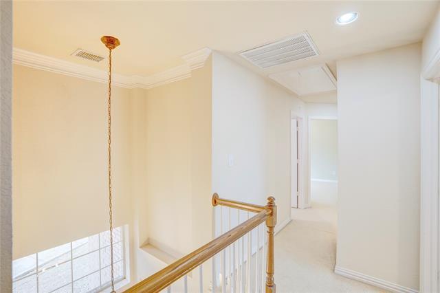 Building Photo - 2056 Stonecourt Dr