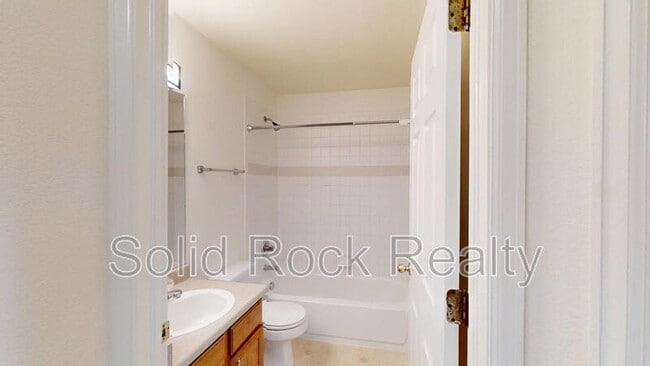 Building Photo - 291 Ellers Grove
