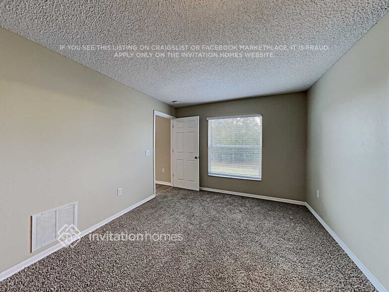 Building Photo - 2000 Montecito Ave