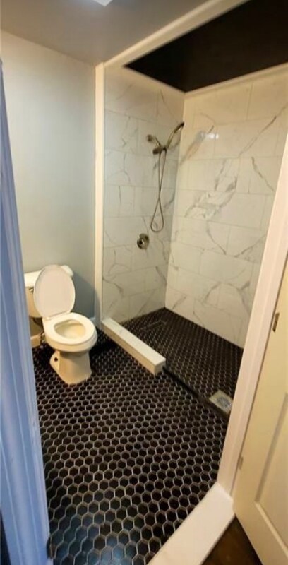 Building Photo - 434 Grimsley Rd