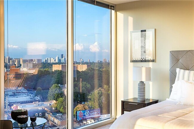 Building Photo - 1820 Peachtree St NW