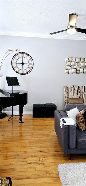 Building Photo - 1147 Delaney Ave