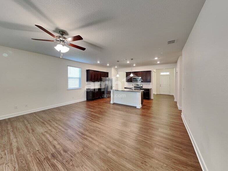 Building Photo - 105 Moultrie Crossing Ln