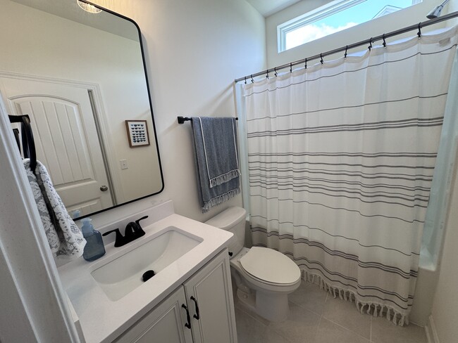 Building Photo - 1425 White Spruce Dr