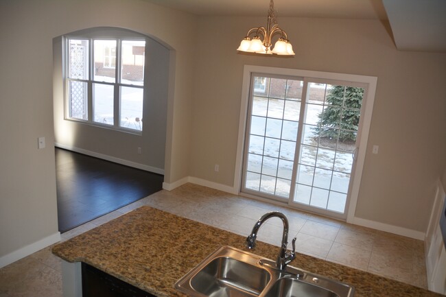 Dining Area - 6379 Windemere Ln