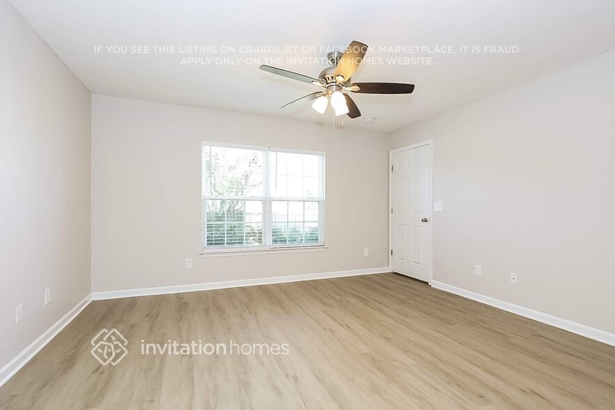 Building Photo - 308 Sarava Ln