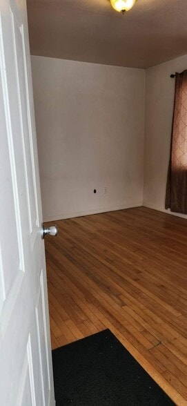 Building Photo - 903 Bannock St