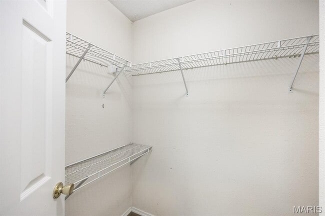 Building Photo - 425 Eagle Terrace Dr